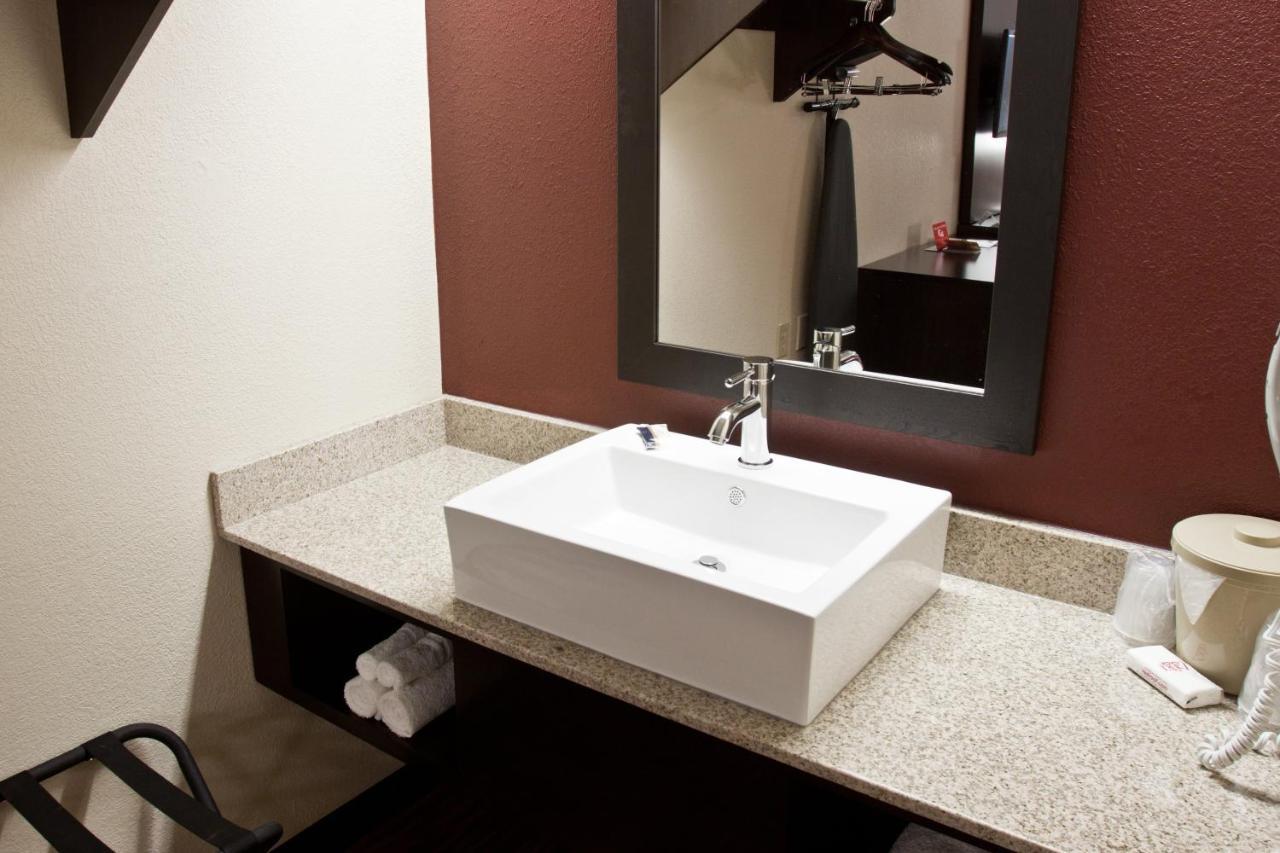 Red Roof Inn Columbus West - Hilliard New Rome Extérieur photo