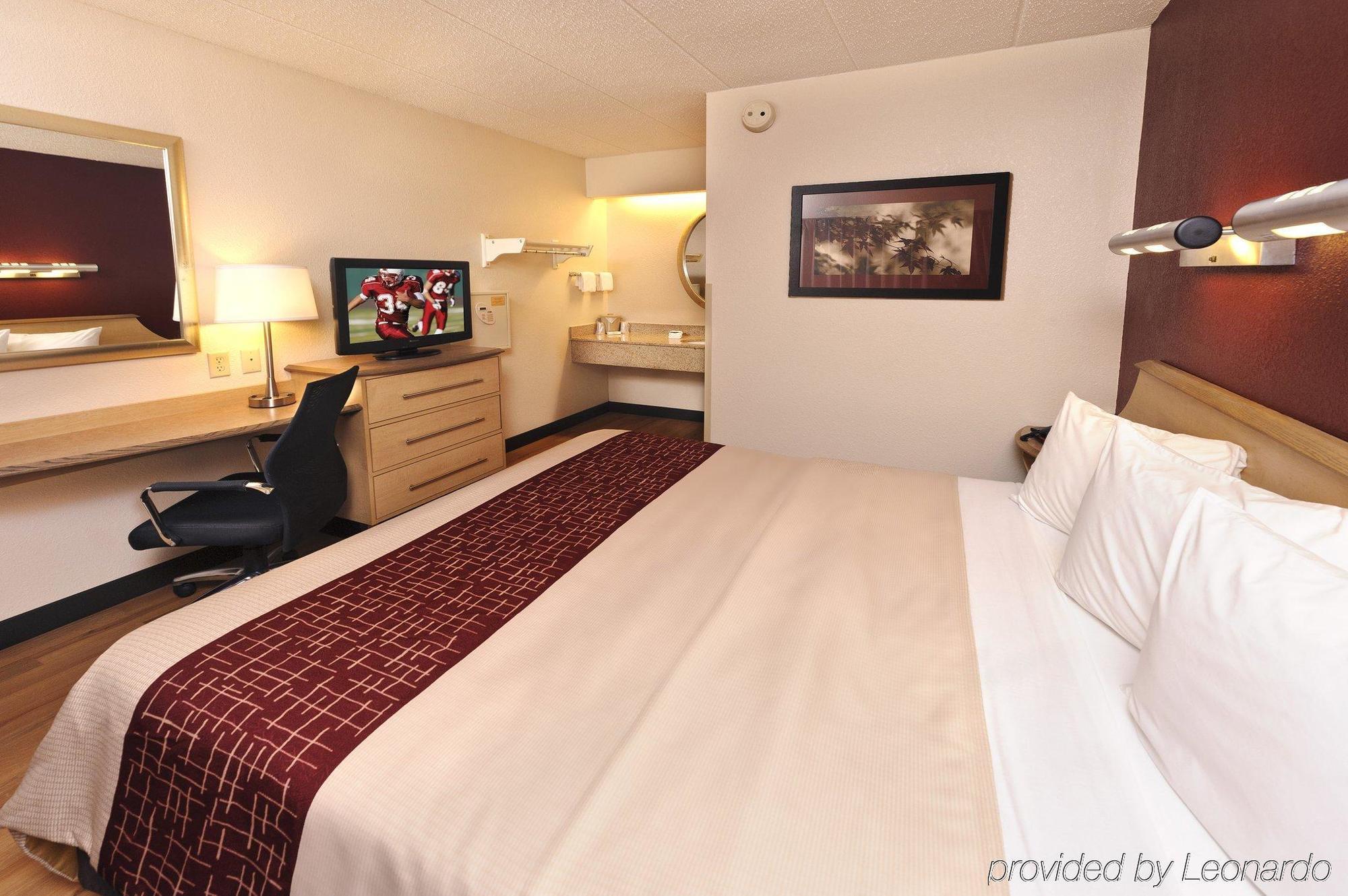 Red Roof Inn Columbus West - Hilliard New Rome Extérieur photo