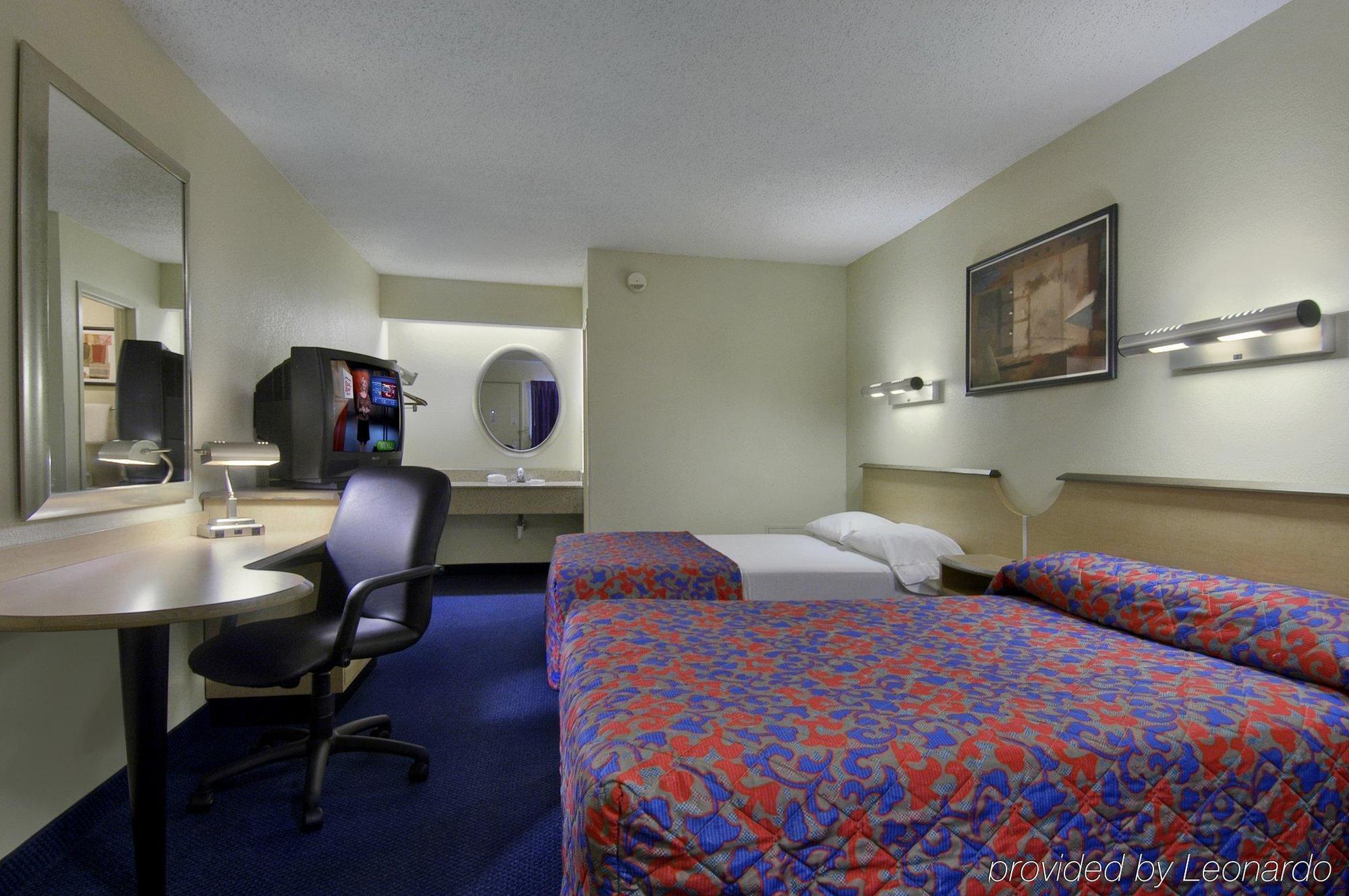 Red Roof Inn Columbus West - Hilliard New Rome Extérieur photo